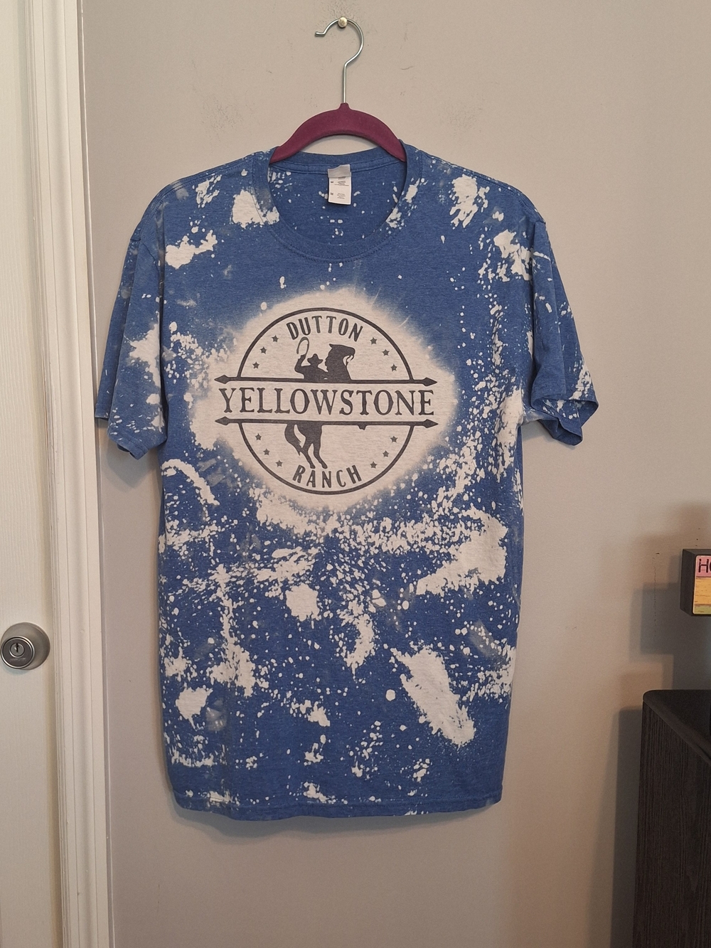 Fruit of the Loom Fun Graphic Yellow Stone Ranch Tee T-Shirt